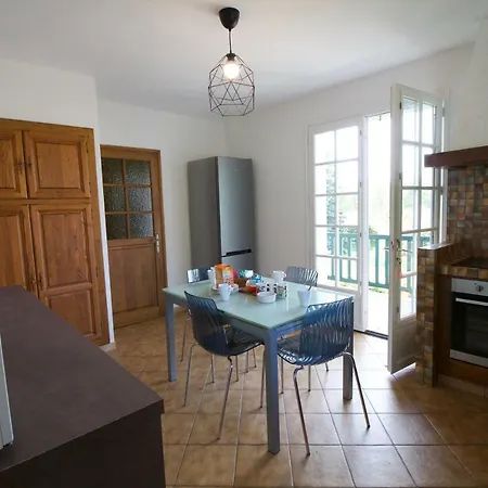 Ferienhaus Maison Familiale 8pers - 10min