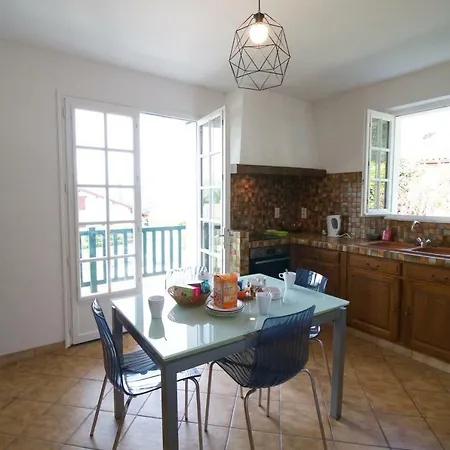 Ferienhaus Maison Familiale 8pers - 10min